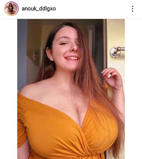 Big Boobs Gang Which Of These Busty Women Will You Date