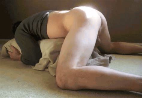 man humping pillow new sex images