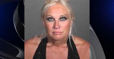 Hulk Hogan S Ex Wife Arrested For Drunk Driving Cbs Los Angeles