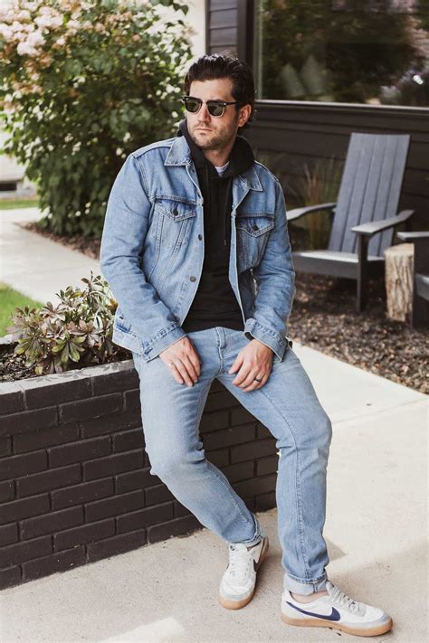 What To Wear With Light Blue Jeans Male Encycloall