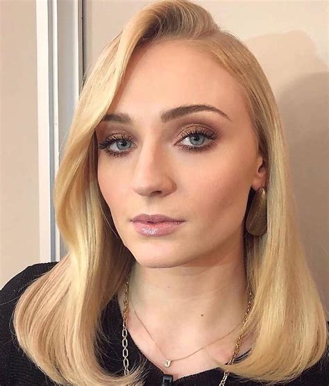sophie turner i want to cum all over her pretty face r celebjobuds