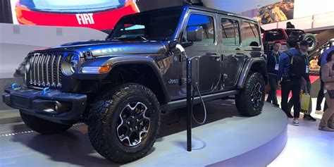 Jeep Shows Wrangler Renegade And Compass 4xe Plug In Hybrids At Ces