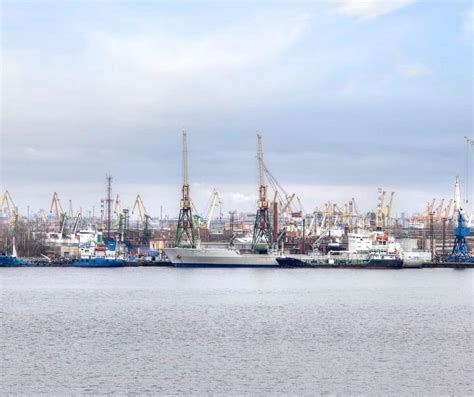 major ports  russia maritime  salvage wolrd news latest ship technologies