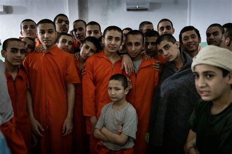 A Photographer’s ‘surreal’ Access To Isis Prisons The New York Times