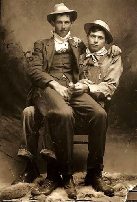 Incredible Vintage Photos Of Gay Couples From The Late 19th And Early