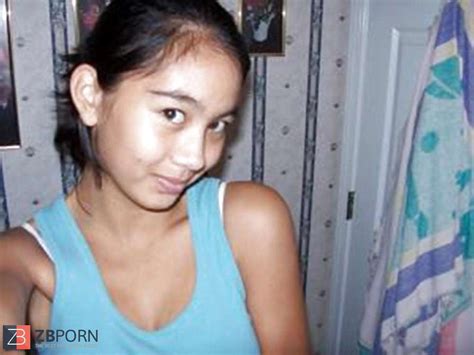 selfie teenager pinay bare picture zb porn