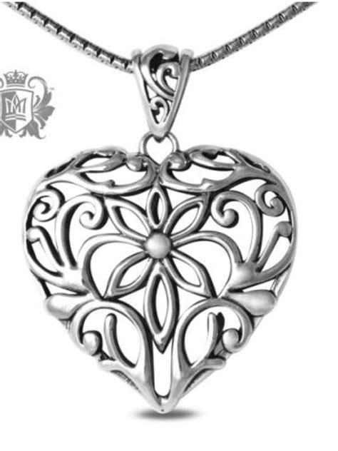beautiful heart heart pendant pendant necklace