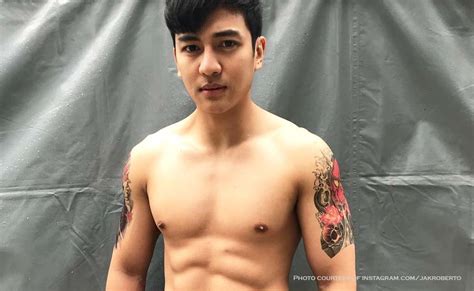 ‘bakat ni jak roberto pinagpiyestahan sa instagram