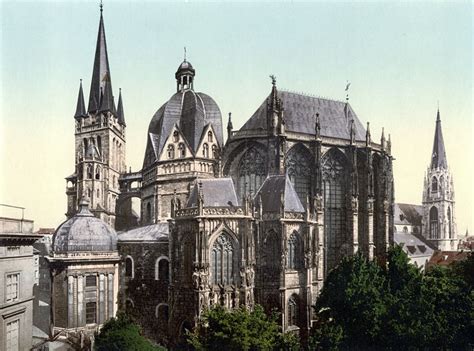 aachen cathedral   oldest cathedral  northern europe     greatest examples