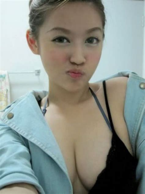 sexy asian girls 40 pics