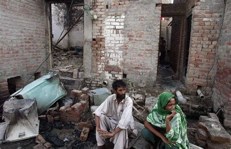 hate engulfs christian minority in pakistan the new york times