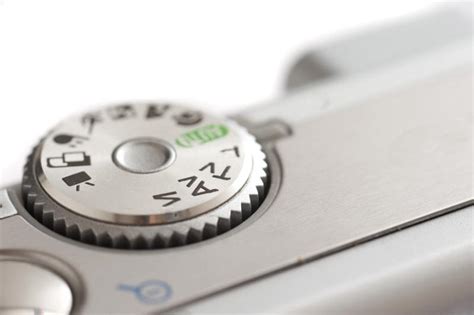 image  control dial   compact digital camera