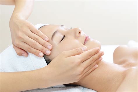 soin corps relaxant massage institut de beaute tresor naturelle saint vite