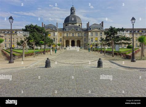 pitie salpetriere hospital  res stock photography  images alamy