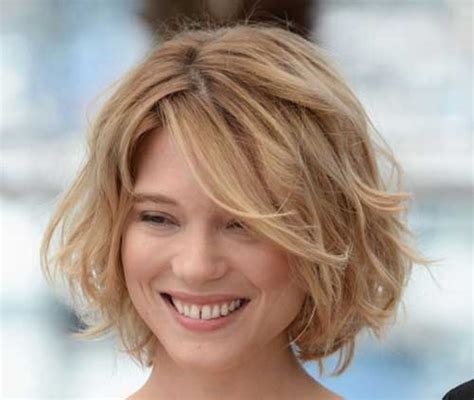 Trendy Short Haircuts For Wavy Hair 2016 Style You 7