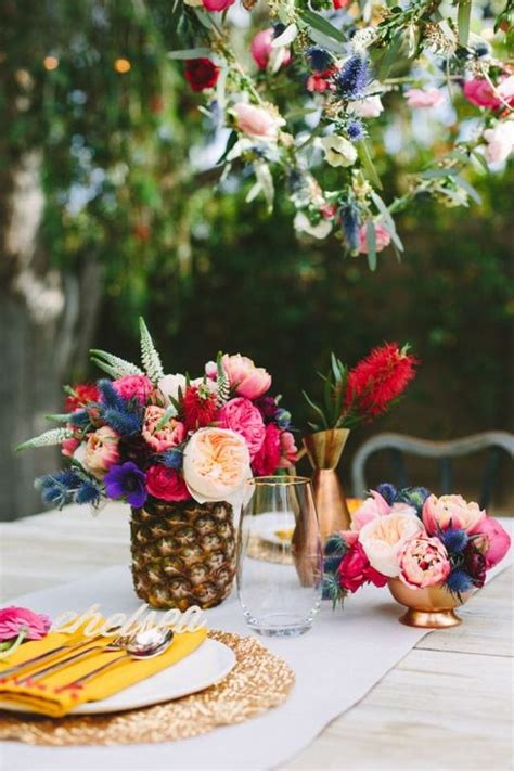 20 pineapple wedding decor ideas deer pearl flowers