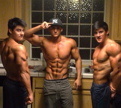 Photos And Videos The World S Sexiest Male Twins • Cheapundies