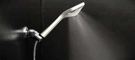 cloudmaker showerhead promises 75 water savings by producing a