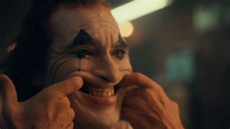 joker lanzan el primer trailer de la pelicula de dc tele