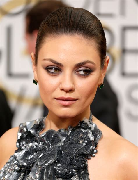 The Smudged Smoky Eye 10 Beauty Looks To Steal From The Sexiest Women