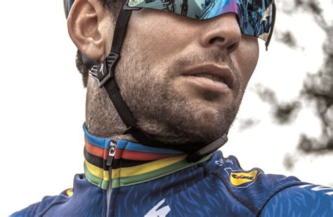 oakley s new sunglasses make israel debut the jerusalem post