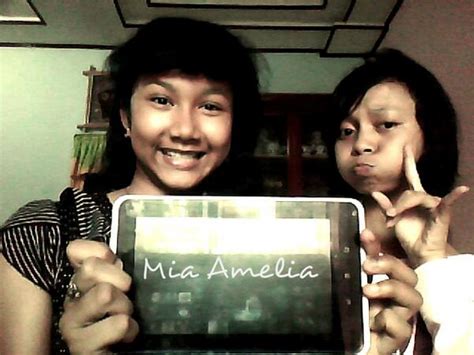 mia callista amelia mianyaamelia twitter