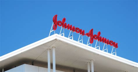 johnson and johnson drops skin whitening creams