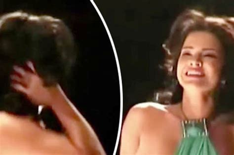 gorgeous dancer suffers huge wardrobe malfunction for