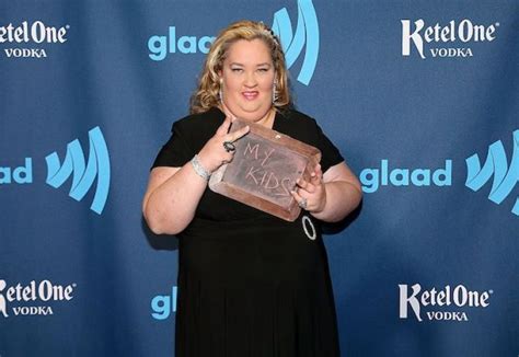 Mama June Health Scare Honey Boo Boo S Mom Hospitalized Due To This