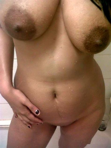 bathroom college girl showing nude figure photo