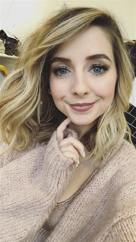 Zoella Sexy Pictures 21 Pics Sexy Youtubers