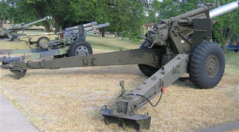 provide howitzer training  ukrainians