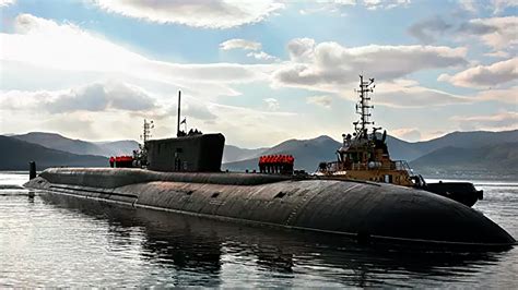 la otan emitió una alerta por la movilización del submarino nuclear
