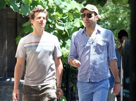 Zachary Quinto En Couple Avec Jonathan Groff De Glee