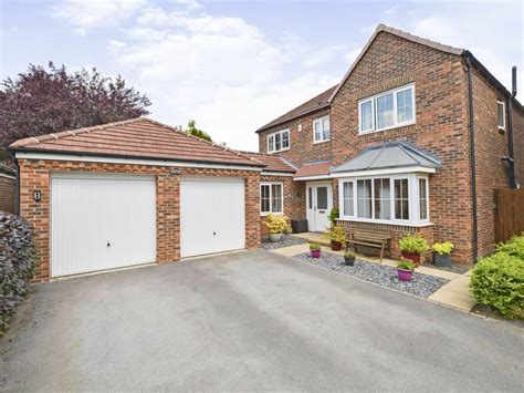 4 bed detached house for sale in ascot close northallerton north