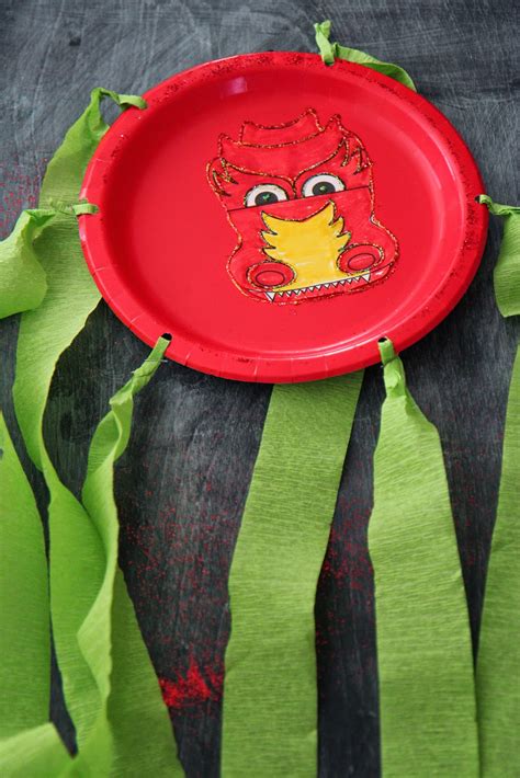 chinese  year craft activity paper plate dragons