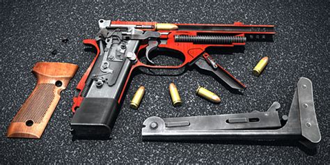 world  guns gun disassembly beretta    released  world  guns