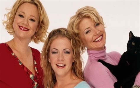Cast Of Sabrina The Teenage Witch Reunite With Special