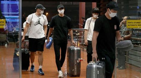 Asian Games 2018 4 Japanese Athletes Sent Home After