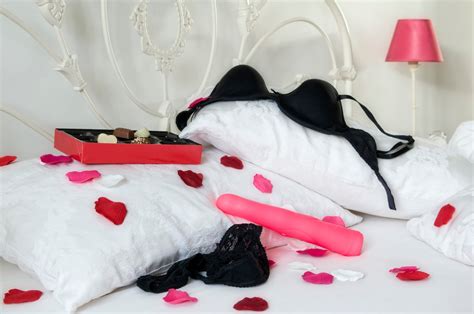 Here’s Exactly What You Should Do If You Get A Sex Toy Stuck In Your
