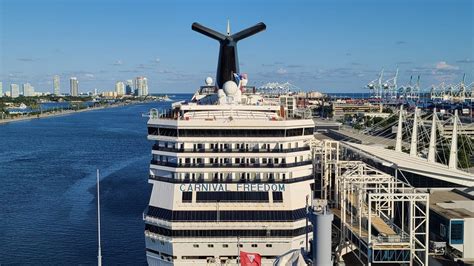 carnival sees cruise bookings double  lifting vaccine mandate