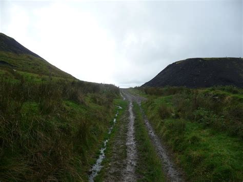 path   colliery spoil tips  jeremy bolwell geograph britain  ireland