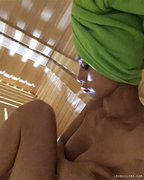 bai ling leaked nude selfie