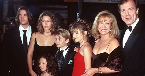 Hulu Answers Our Dreams Of A 7th Heaven Revival