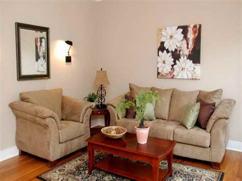 decorating   small living room