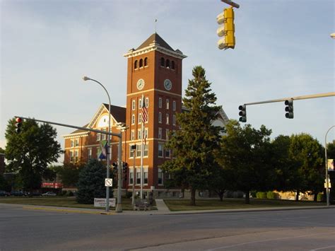 clarion ia wright county courthouse downtown clarion ia photo picture image iowa at
