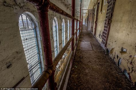 Haunting Look Inside Abandoned Tennessee State Prison Where The Green