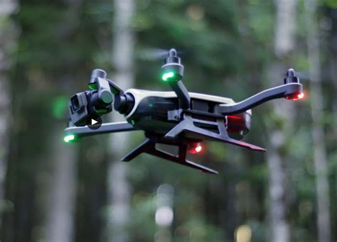 gopro presenta il karma drone  bracci ripiegabili  semplice da usare che porta  volo la