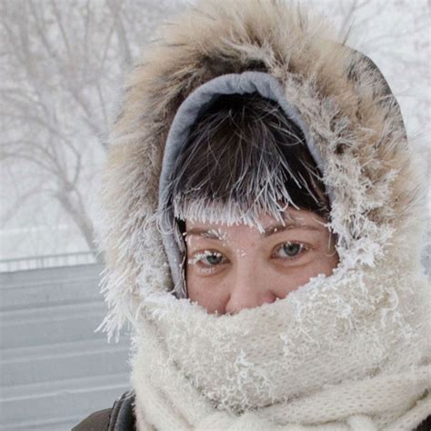 ukraine and russia hit by extreme cold snap and heavy snow