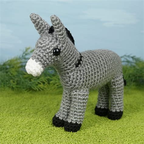 donkey crochet pattern planetjune  june gilbank blog